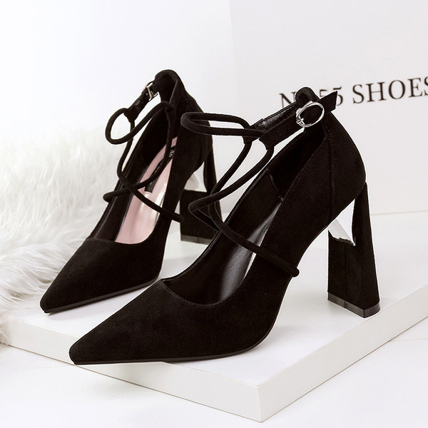 Елегантни дамски обувки с висок ток и връзки - остри, в няколко цвята