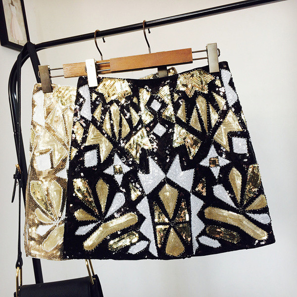 Лъскава дамска елегантна пола в два цвята