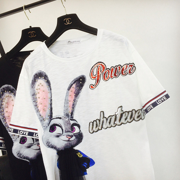 Bluză sport de damă cu dantelă în alb și negru