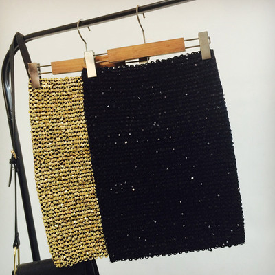 Елегантна дамска slim пола в пайети