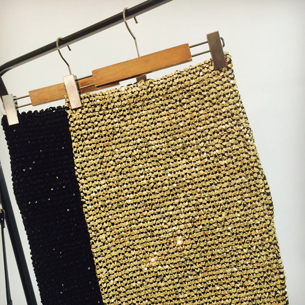 Елегантна дамска slim пола в пайети