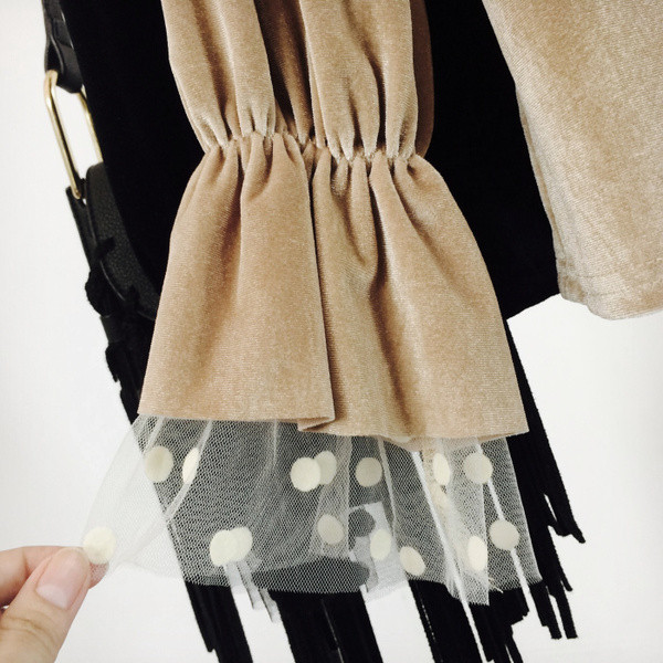 Модерна и елегантна дамска блуза