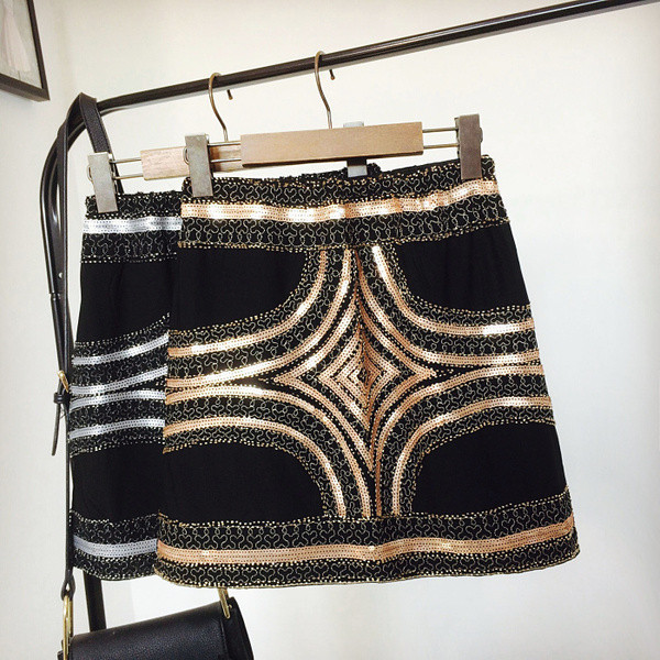 Дамска пола в два цвята