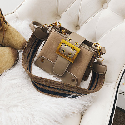 Μίνι κομψή γυναικεία τσάντα με φαρδιές λαβές