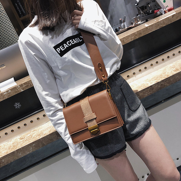 Елегантна и семпла дамска чанта в няколко цвят с широки презрамки