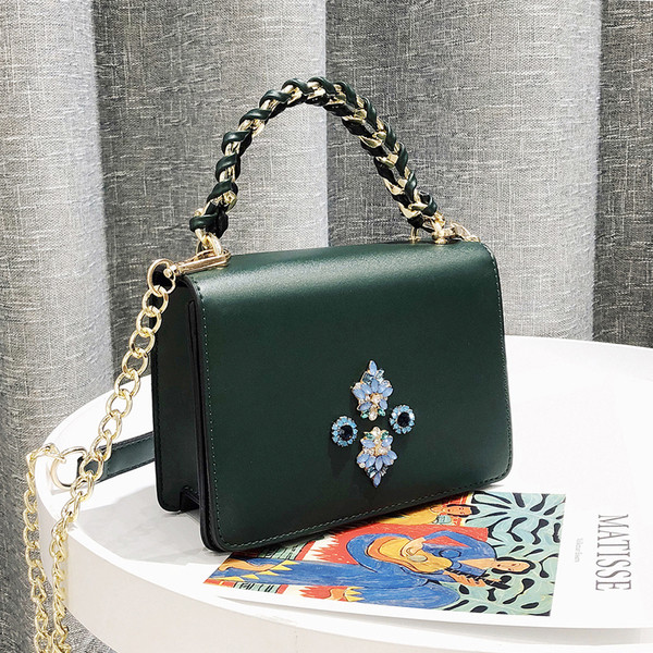 Стилна мини дамска чанта с декорация камъни, в четири цвята