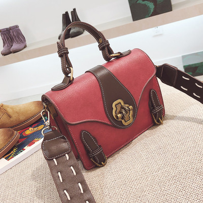 Актуална дамска мини чанта с широка дръжка в няколко цвята