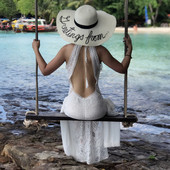 Страхотна плажна рокля с гол гръб и нежни презрамки