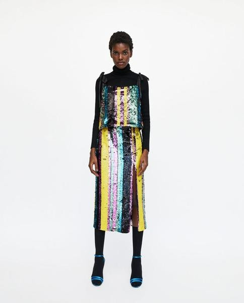 Пъстроцветен дамски потник с красиви лъскави пайети