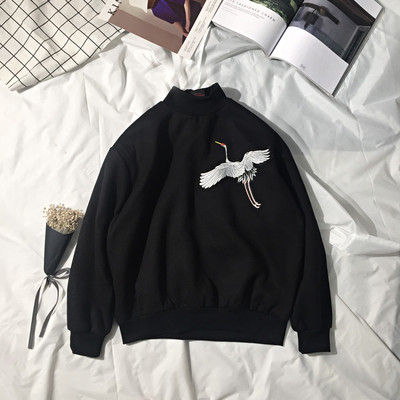 Ежедневна есенно-зимна мъжка блуза с бродерия