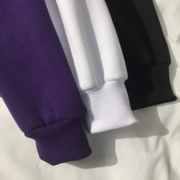 Ежедневна есенно-зимна мъжка блуза с бродерия