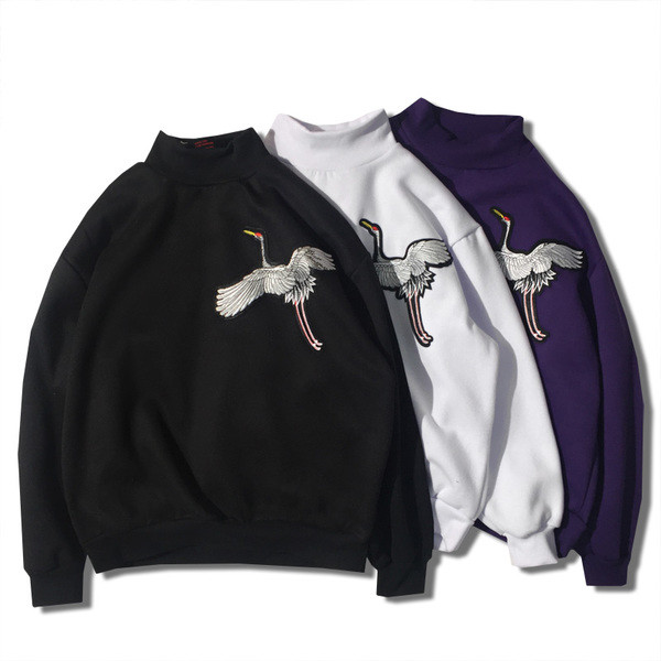 Ежедневна есенно-зимна мъжка блуза с бродерия