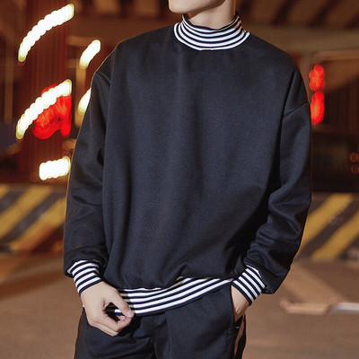 Ежедневна есенно-зимна мъжка блуза в бяли черен цвят с поло яка