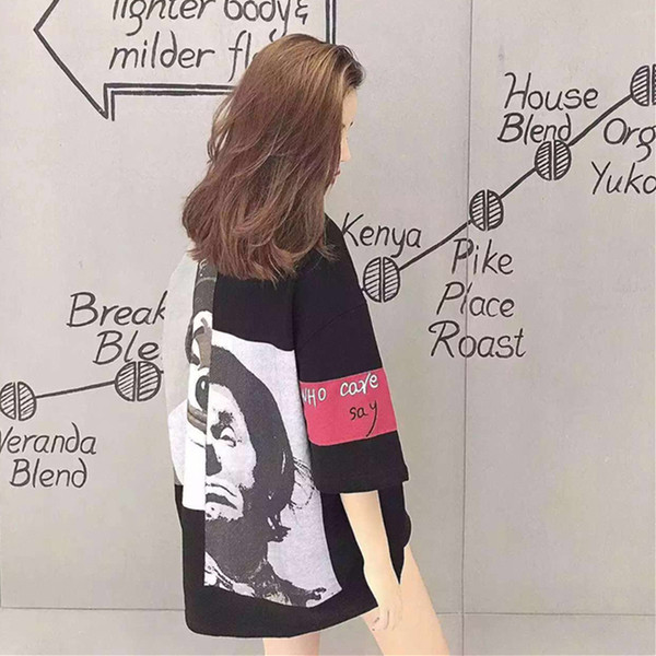 Стилна мъжка тениска с изображение в няколко цвята