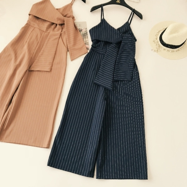 Стилен дълъг дамски гащеризон на райе в няколко цвята