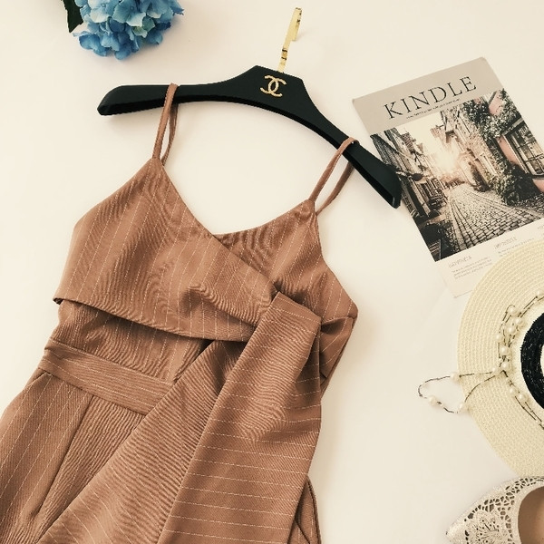 Стилен дълъг дамски гащеризон на райе в няколко цвята