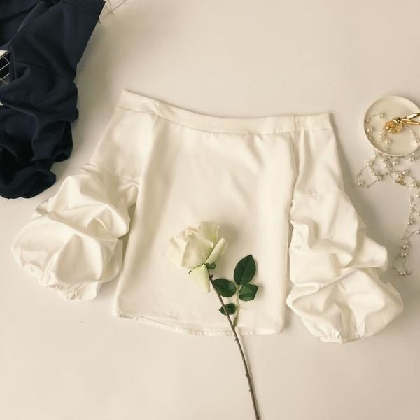 Стилна дамска блуза-изчистен модел с набръчкани ръкави и паднали рамене в няколко цвята