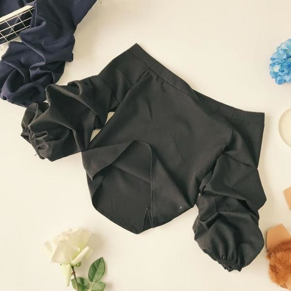 Стилна дамска блуза-изчистен модел с набръчкани ръкави и паднали рамене в няколко цвята