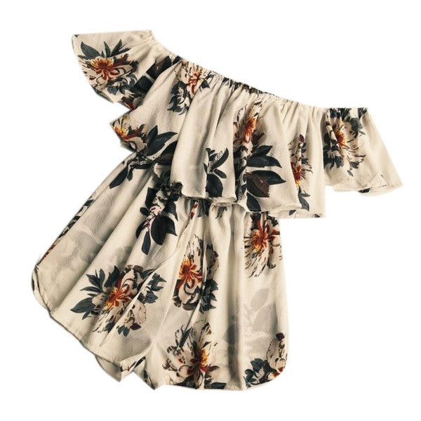 Ефирен летен дамски гащеризон в бял и черен цвят