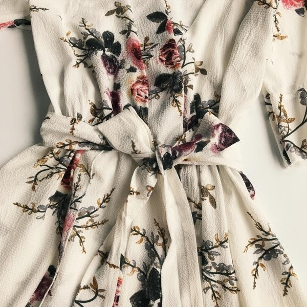 Ефирен летен дамски гащеризон в два цвята