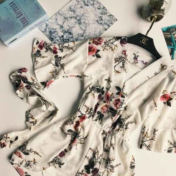 Ефирен летен дамски гащеризон в два цвята