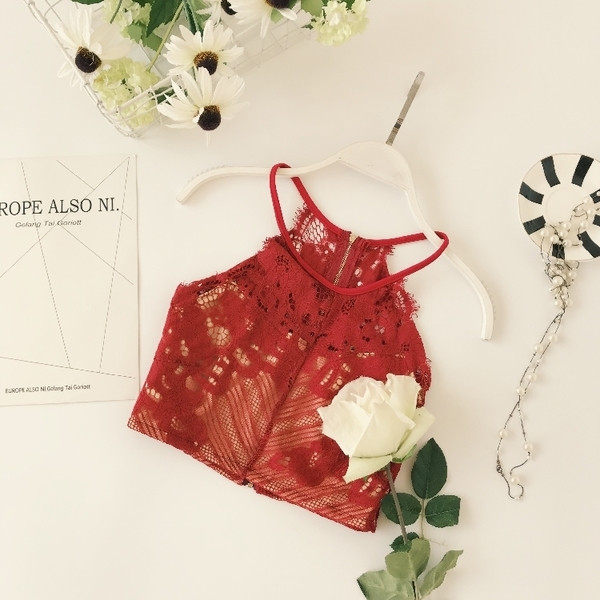 Дантелен дамски къс топ в три цвята