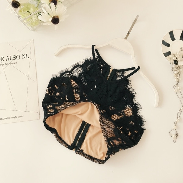 Дантелен дамски къс топ в три цвята