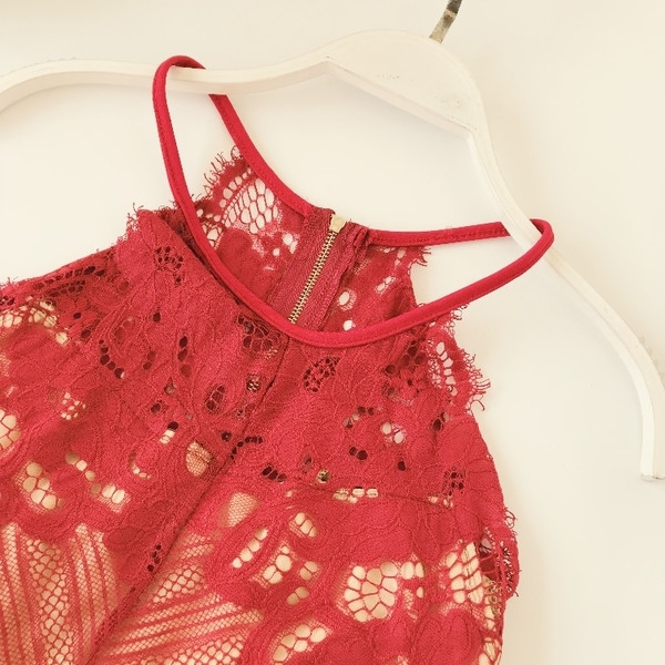 Дантелен дамски къс топ в три цвята