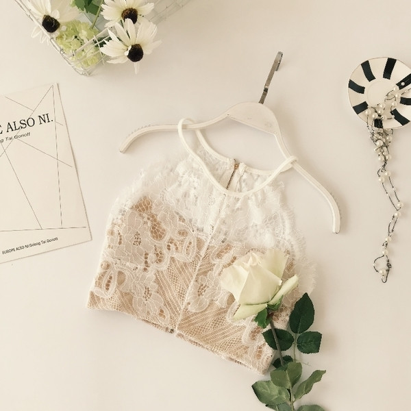 Дантелен дамски къс топ в три цвята