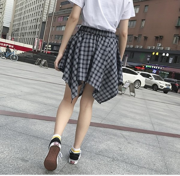 Спортна дамска пола тип риза на каре