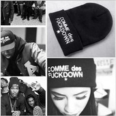 Ежедневна дамска шапка с интересен надпис в много цветове