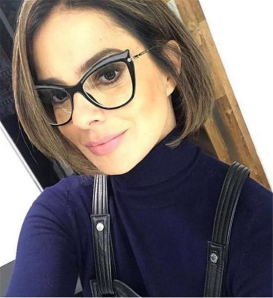 Дамски очила тип котешко око в няколко цвята