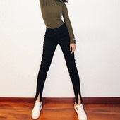 Pantaloni subțiri de damă în negru