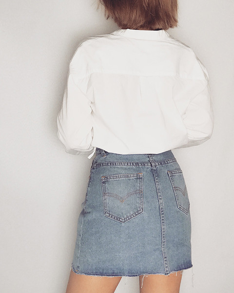 Дънкова дамска пола с висока талия