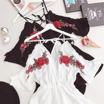 Απαλό γυναικείο ολόσωμο παντελόνι για το καλοκαίρι με κεντήματα σε μαύρο και άσπρο χρώμα 