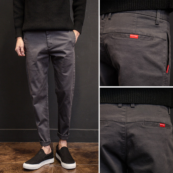 Изчистени мъжки дънки,подходящи за ежедневието в тъмен цвят