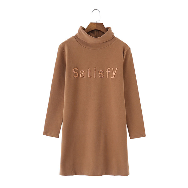 Αθλητικό γυναικείο μπλουζοφόρεμα με επιγραφή και ψηλό γιακά