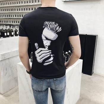 Αντρικά μπλουζάκια με κολάρο σε σχήμα O με μαύρη εκτύπωση