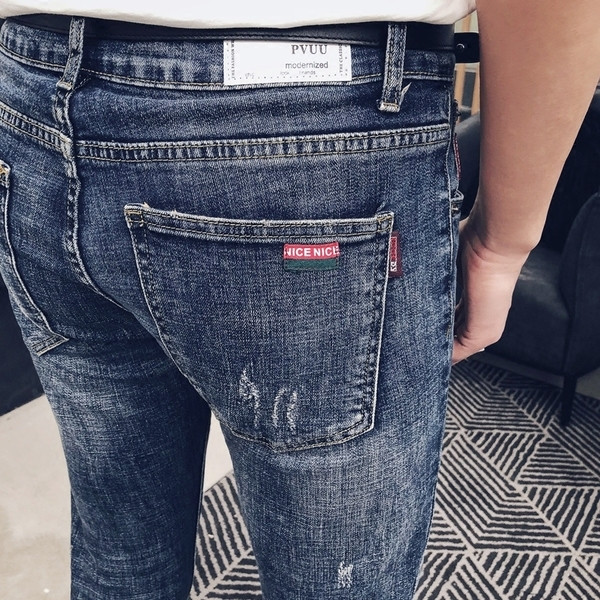 Κομψά τζιν ανδρικά  στενή γραμμή