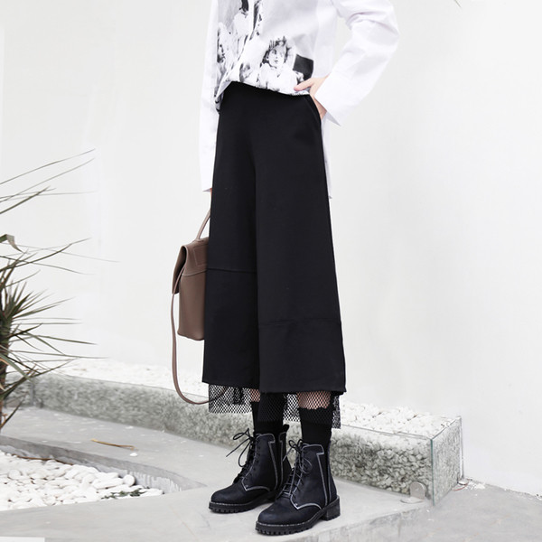 Sportos-elegáns női nadrág 7/8 hosszúsággal, fekete színben