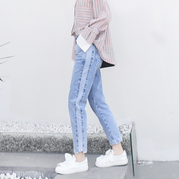 Καθημερινά γυναικεία τζιν σε στυλ boyfriend