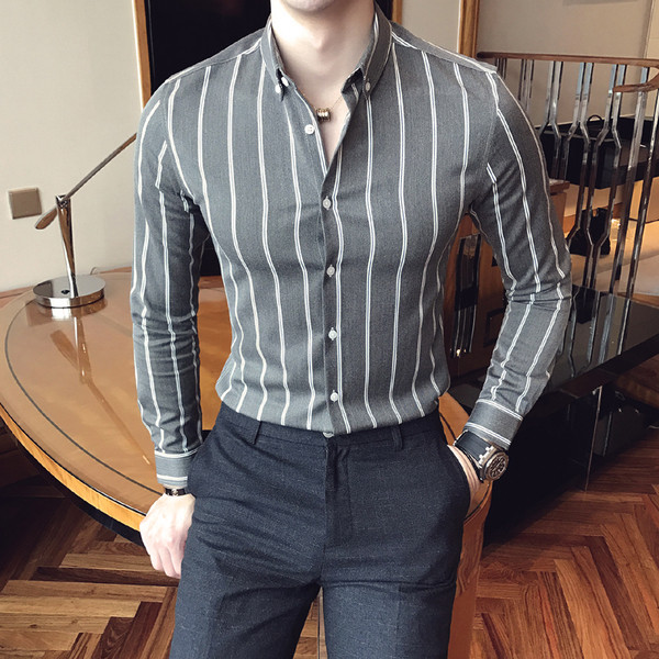 Κομψό ανδρικό πουκάμισο κατάλληλο για επίσημη περίσταση