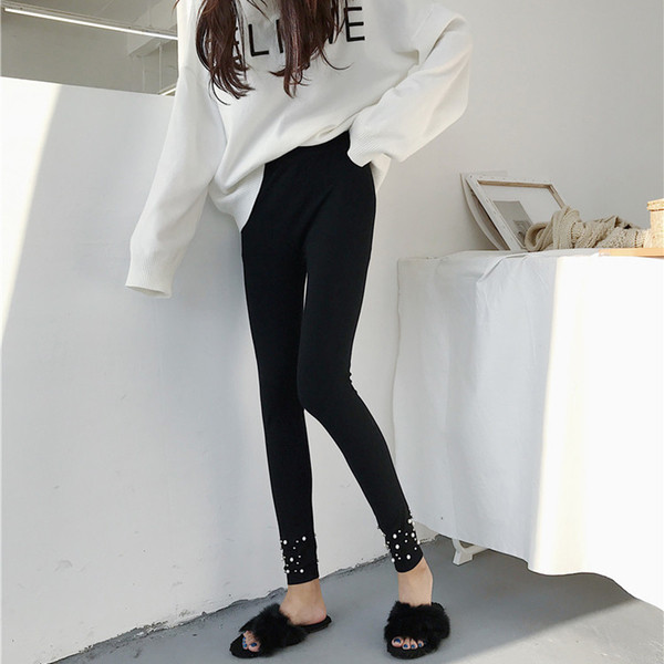 Κομψό γυναικείο κολάν με χάντρες