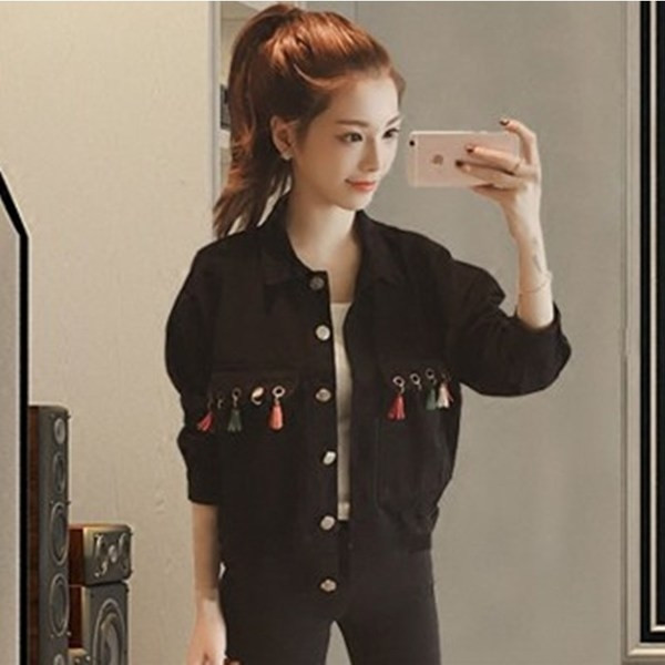 Σύγχρονο καθημερινό μπουφάν τζιν με χρωματιστές φούντες