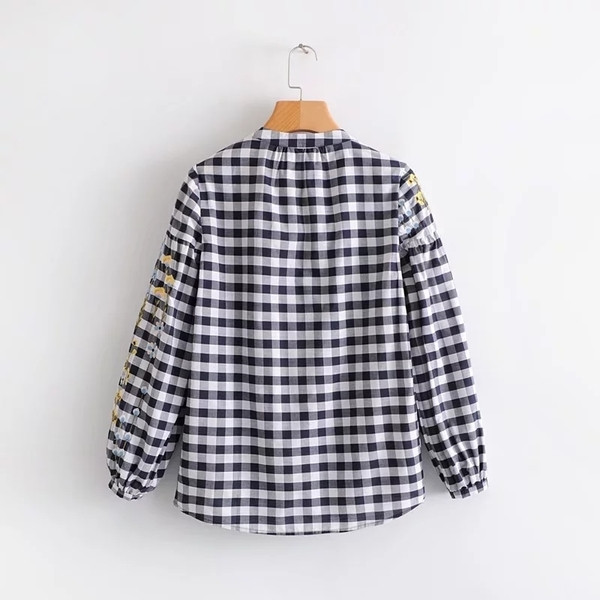 Περιστασιακή γυναικεία μπλούζα σε ελεύθερου στιλ