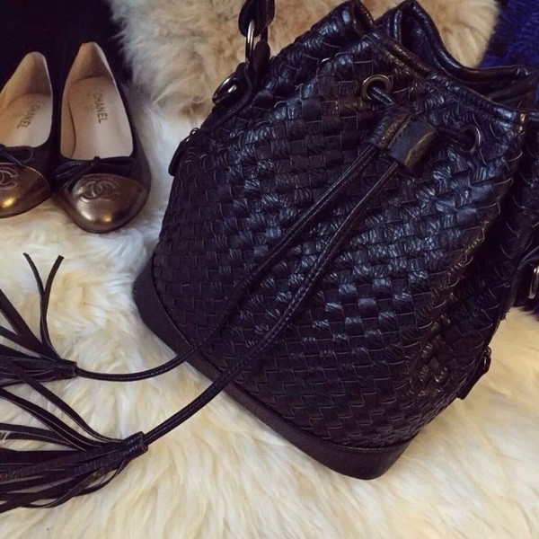 Rucsac de zi cu zi pentru femei cu ciucuri in doua culori