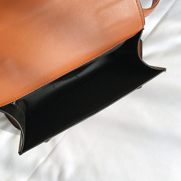 Öko bőrből készült tiszta női kézitáska pehely kiegészítővel három színben, mindennapi használatra alkalmas