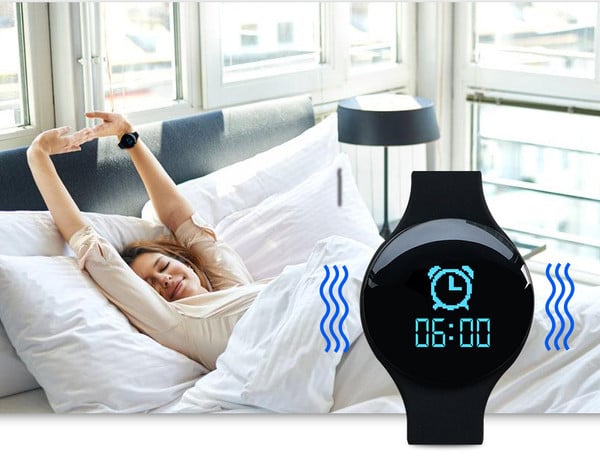 Egyedi sport okosóra - 5 színben