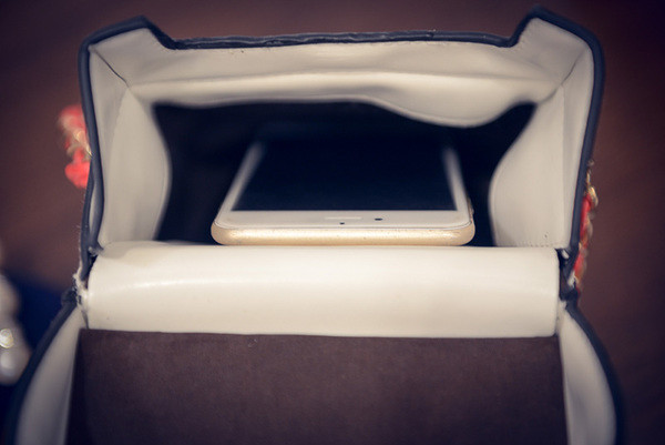 Érdekes női mini női táska, mindennapi használatra