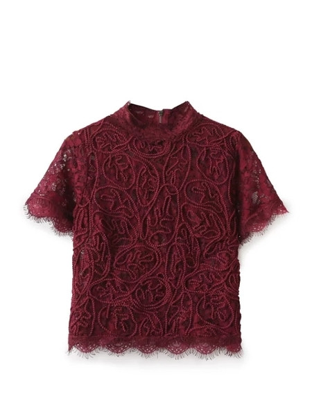 Stílusos csipke rövid női póló különböző színekben